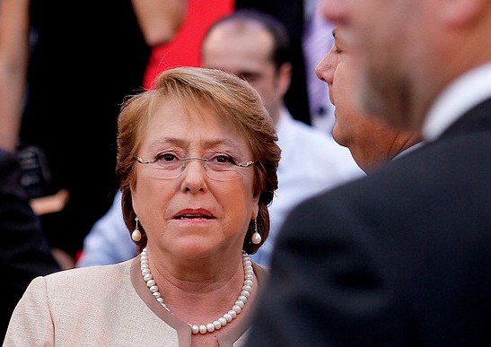Adimark: Aprobación de Bachelet vuelve a caer pero apoyo a la Reforma Educacional revierte tendencia y sube siete puntos