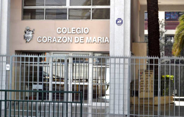 Suprema acoge recurso contra colegio que canceló matrículas por comentarios de apoderado en un blog