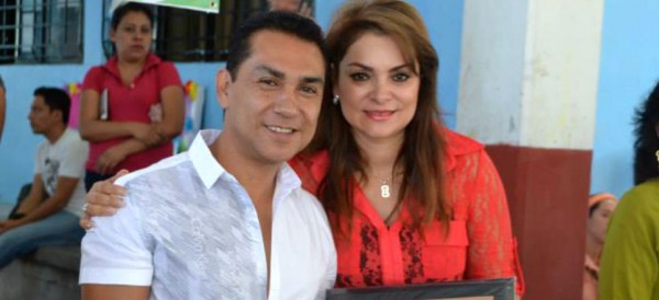 Encarcelan a esposa de alcalde vinculado a la desaparición de los 43 jóvenes normalistas mexicanos