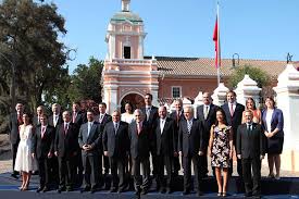 Ex autoridades de Piñera cuestionan reformas “ideologizadas” y llaman a la unidad del sector para enfrentarlas