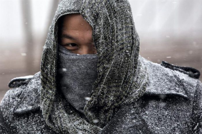 Nueva York paralizada por una tormenta de nieve histórica