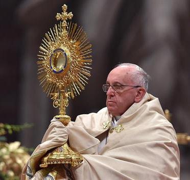 El Papa pide desde el Vaticano acabar con «las formas modernas de esclavitud»