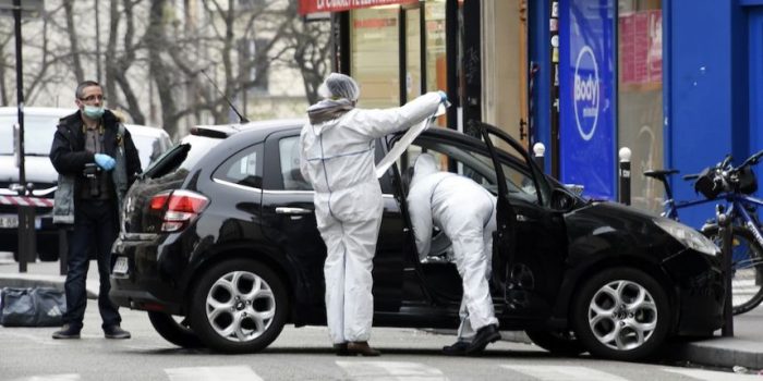 Autores del atentado a Charlie Hebdo habrían sido identificados