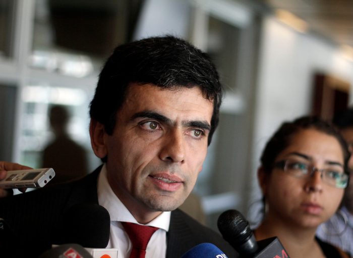 Gajardo descarta un «golpe blanco» en la decisión de la Fiscalía Nacional: «No es correcto que se me haya quitado el piso»