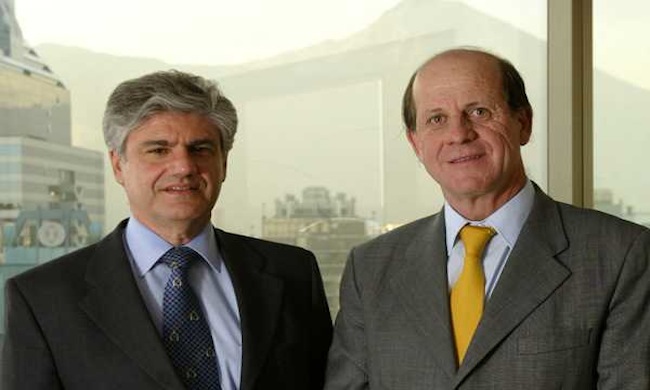 El olvidado galardón del gremio asegurador a los dueños de Penta y el emotivo discurso de Bombal