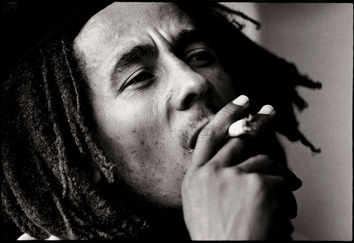 En el natalicio 70 de Bob Marley, Jamaica reanuda debate sobre legalización de la marihuana