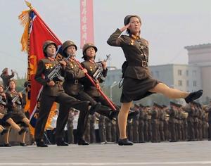 Los más de 300 eslóganes que lanzó el régimen de Corea del Norte para defender al gobierno
