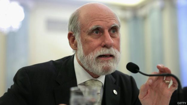 El padre de internet predice una «era oscura digital»