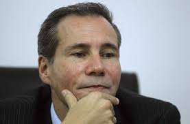 Difunden correos con supuestas amenazas a fiscal Nisman y su familia