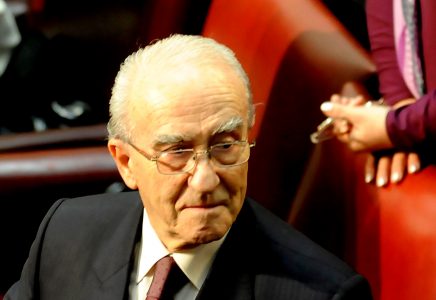 General (r) Santiago Sinclair fue detenido como autor de crímenes de la Caravana de la Muerte en Valdivia