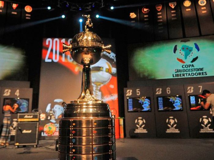 Copa Libertadores: la U y Colo Colo frente a rivales poco comunes