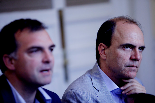 RN suspende militancia de Cardemil mientras la UDI «se monta en el macho» y evita sanciones políticas