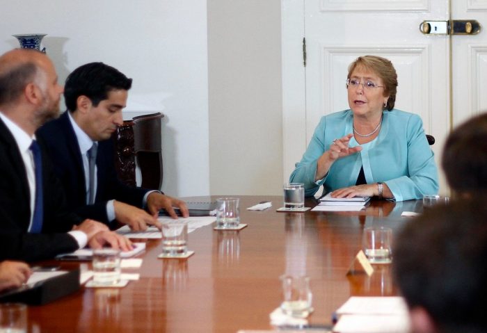 Bachelet confirma diseño del Gobierno  para enfrentar arista SQM: «La instrucción a todos los funcionarios es colaborar activamente»