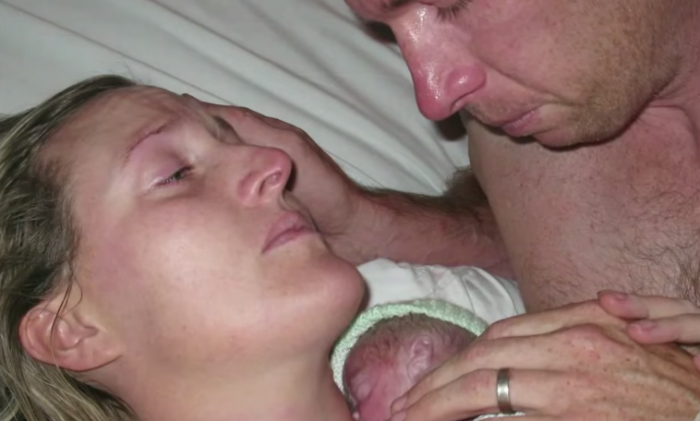 Video: Bebé prematuro vuelve a la vida gracias al calor de su madre