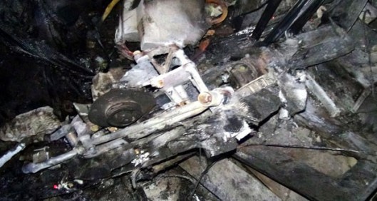 Medios oficiales sirios muestran los restos del dron de EEUU derribado