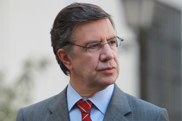 Lavín asegura estar dispuesto a devolver dineros SQM si Fiscalía comprueba financiamiento irregular