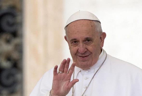 El Papa dice que el Estado no debe obtener beneficio de la asistencia médica