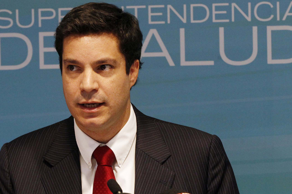 Superintendente de Salud: «No se justifica alzar planes de las Isapres para el próximo periodo»