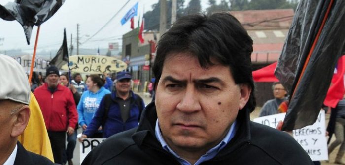 Fiscalía formaliza cargos por fraude al diputado del PS Cristián Urízar