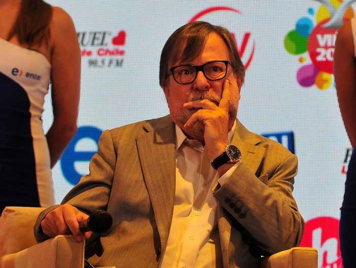 Jaime de Aguirre llega hasta la fiscalía a declarar por boletas a SQM