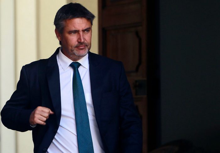 IquiqueLeaks: Rossi admite «lenguaje impropio y soez» pero insiste en que lo grave es el «espionaje» a sus conversaciones privadas