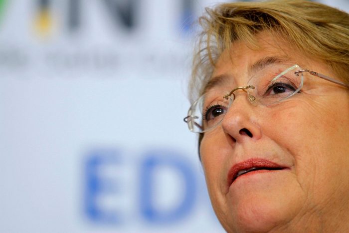 Bachelet critica el clima de desconfianza y admite que «obviamente yo nunca más seré candidata a nada»