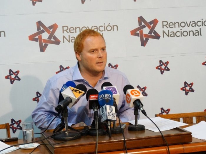 Diputado Edwards (RN) por caso SQM: «Todo lo que hay debajo de esas empresas huele a podrido»