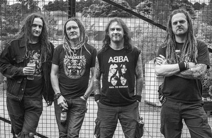 Banda inglesa Doom dice estar «consternada» por muertos durante su concierto