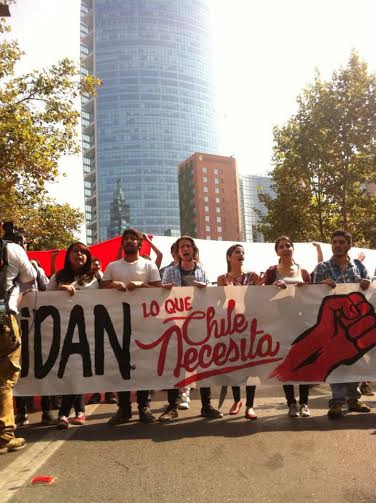 Organizaciones sociales por marcha estudiantil: “Ni corruptos ni empresarios, que Chile decida por su Educación”