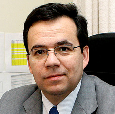 Gobierno retrocede y anuncia cambio a reglamento sobre consentimiento expreso que dejaba fuera a bancos