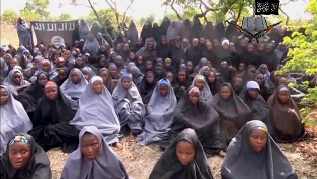 Ejército de Nigeria libera a 293 mujeres y niñas secuestradas por Boko Haram