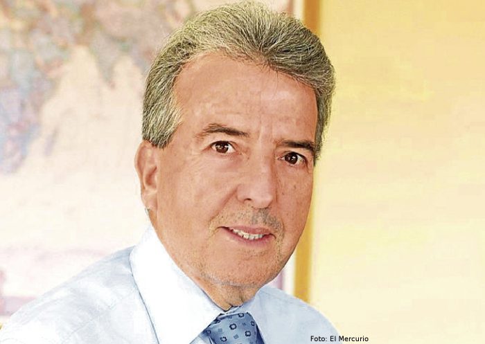 Rosenblut admite que siendo presidente de una empresa regulada pidió dineros para campaña de Bachelet a SQM
