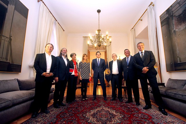 La reunión de senadores del PS con Peñailillo que irritó a Osvaldo Andrade