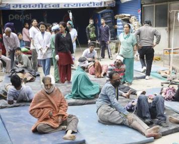 A 688 se eleva la cifra de muertos en terremoto que azotó Nepal