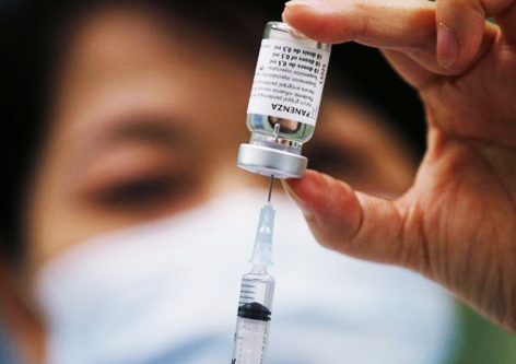 Centros médicos de La Araucana vacunan gratuitamente contra la influenza