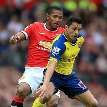 (Video) El Arsenal sumó en Old Trafford y quedó a un paso de la Champions