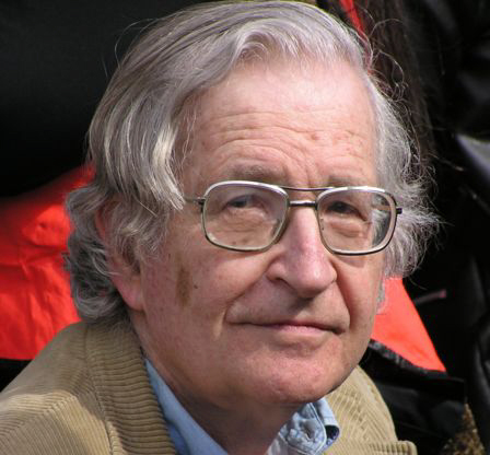 Noam Chomsky envía carta a Bachelet para que resuelva demandas de ex presos políticos en huelga de hambre