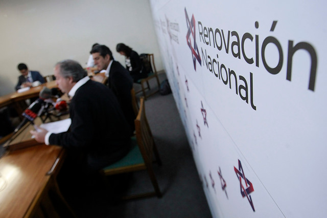 RN pide que cambio de gabinete incluya a intendentes, gobernadores y seremis mal evaluados