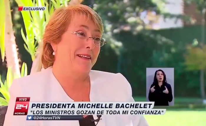 Video Archivo: Bachelet en abril: «Cuando anuncie cambio de gabinete no lo haré a través de una entrevista»