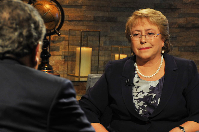 Bachelet golpea la mesa y marca punto de inflexión para salir de crisis política de su gobierno
