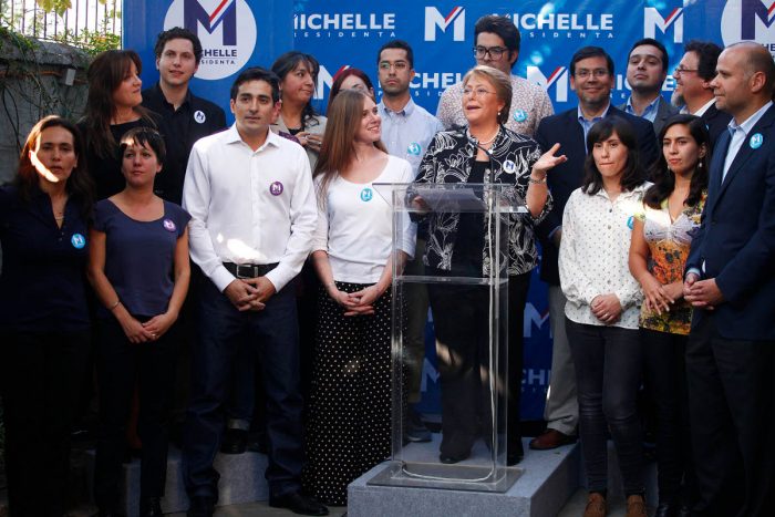 Suma y sigue: empresa de Martelli traspasa $48 millones a comando de Bachelet en plena campaña de 2013