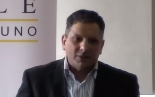 Giorgio Martelli pide respeto a la prensa y guarda silencio tras querella presentada por el SII