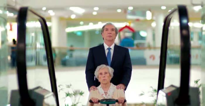 Video: El animador Julio Videla se une con su parodia de internet en una publicidad de bebida gaseosa