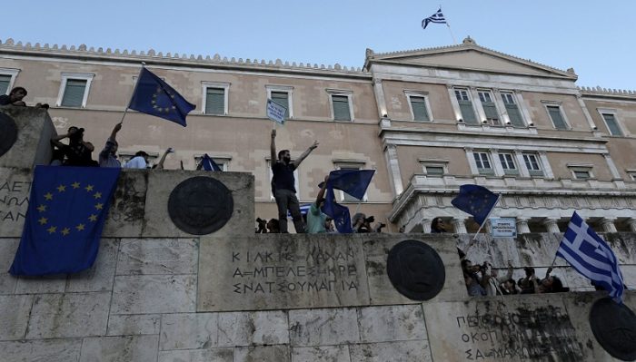 ¿Qué tan maltratada queda la solidaridad en la Unión Europea luego de la debacle griega?