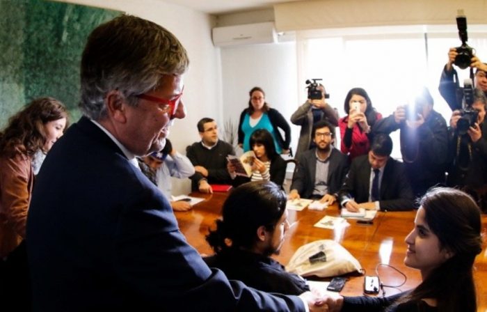 Confech califica de «arrogante» a Eyzaguirre y reitera llamado a marchar este jueves