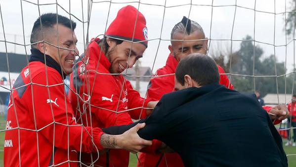 Sergio Jadue apareció justo en el momento más feliz de la Roja
