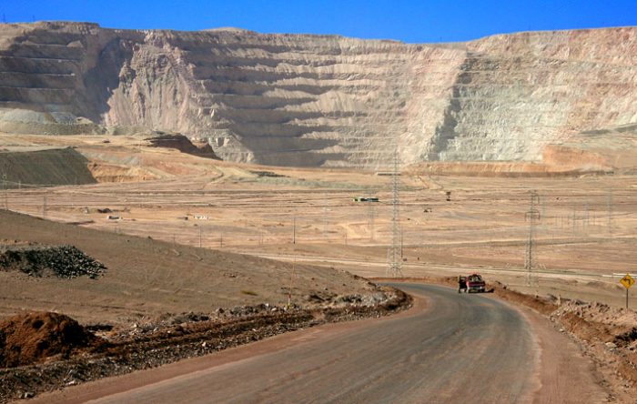 Trabajadores de Zaldívar descartan huelga tras aceptar oferta de Antofagasta Minerals