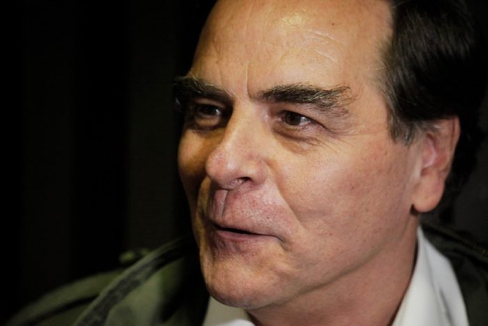 Felipe Berríos: «Todos quieren ganar todo y rápido en un país donde el sueldo no alcanza para vivir»