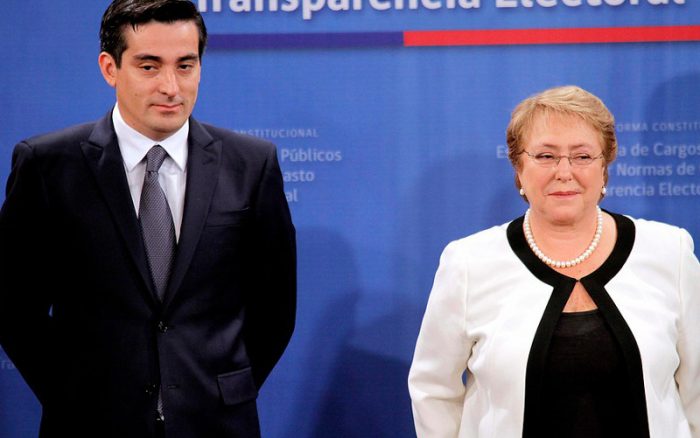 Peñailillo sí tuvo que responder preguntas sobre Bachelet ante la Fiscalía