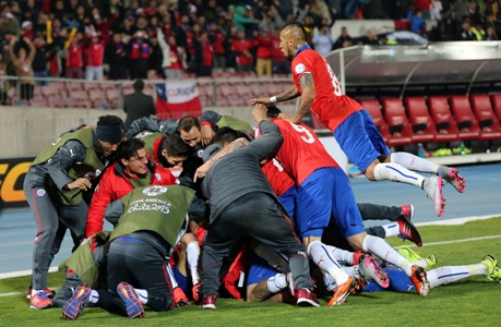 Chile busca pasar a la final de Copa América con una ilusión que arrastra por 28 años